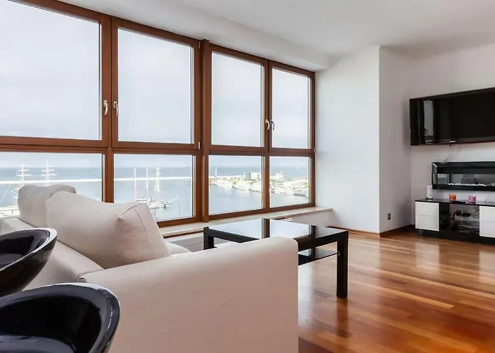 Sea Towers Luxury * غدينيا